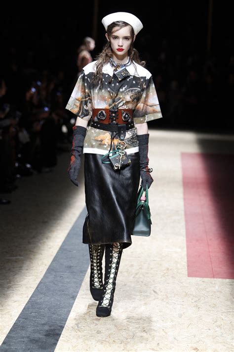 prada corset fall 2016|Prada Corset Belt Fall 2016 .